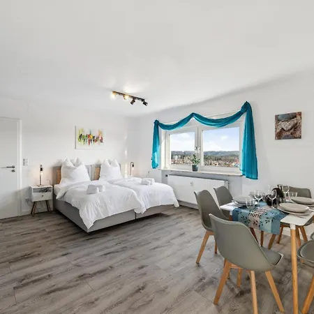 Divia Homes - Great View - Close To Old Town & Quiet Altdorf bei Nuernberg